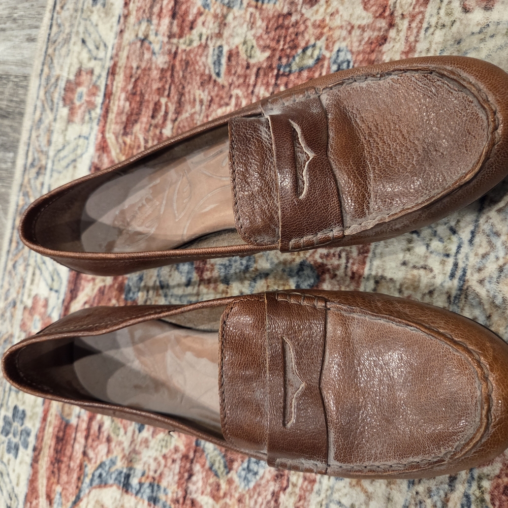 Born Brown Leather Loafers Timeless Slip-Ons